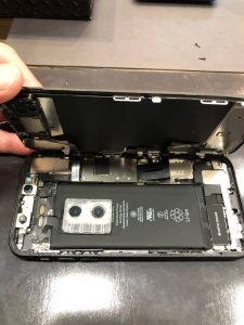 iPhone11メインカメラ交換修理