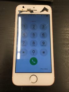 iPhoneSEガラス割れ